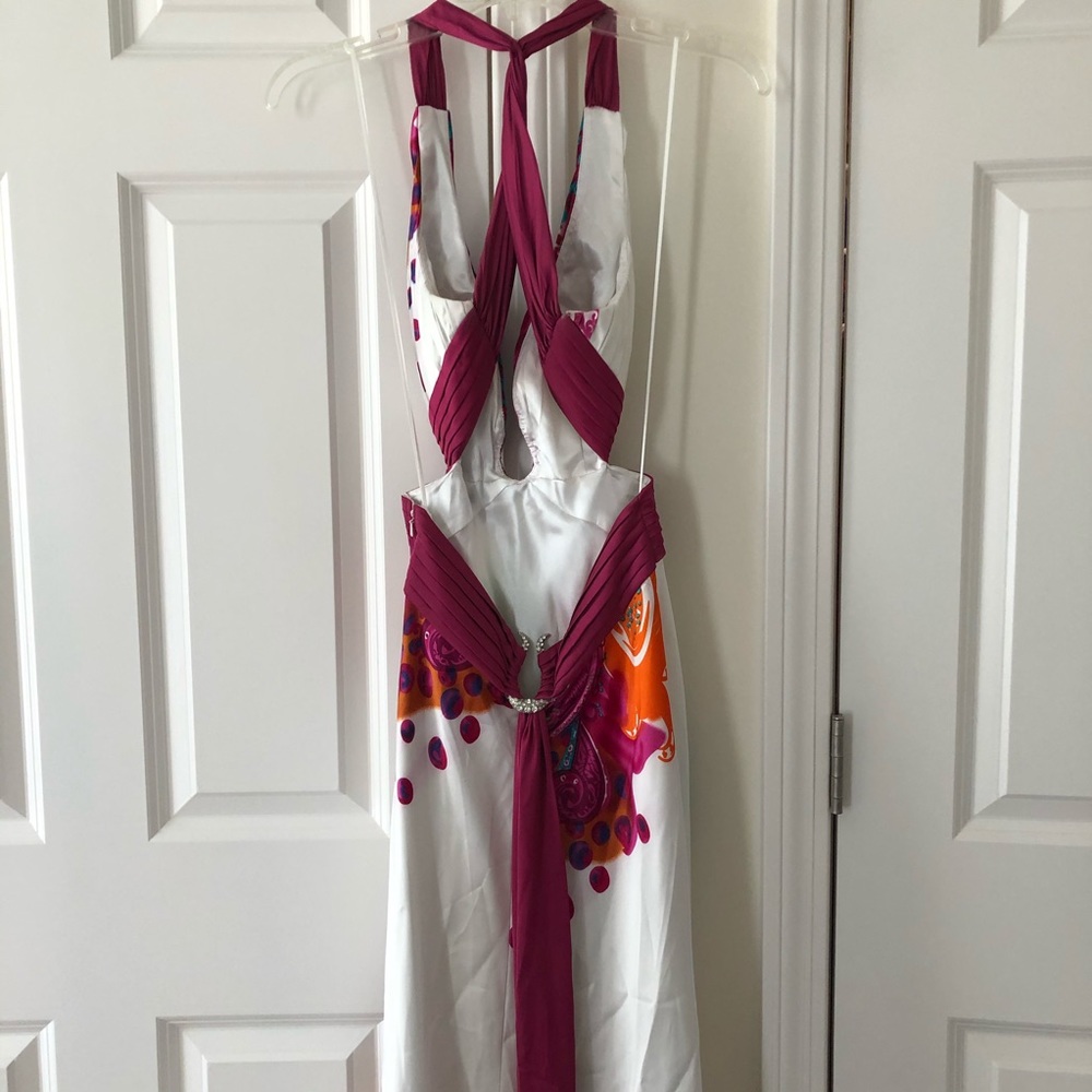 Cache Prom Dress - Picture 7 of 8